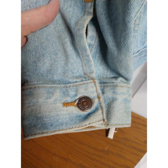 Levis X-Large Vintage Denim Jacket With Button Closure - Picture 6 of 9